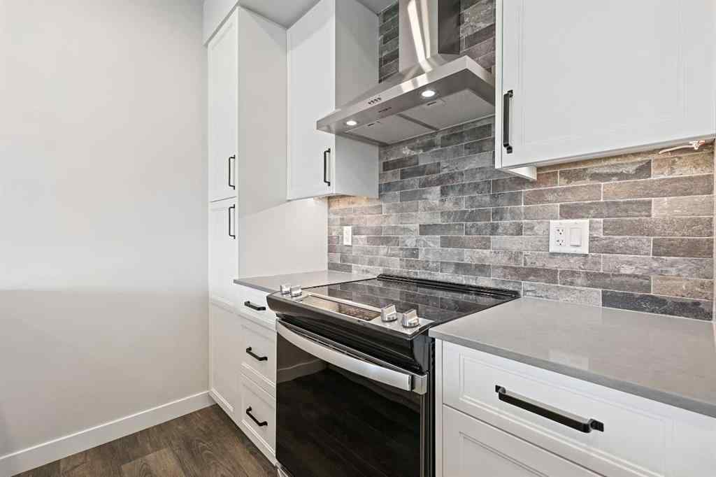 MLS® A2255356 - Unit #216 255 Les Jardins Park SE in Douglasdale/Glen Calgary, Residential