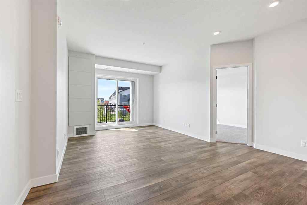MLS® A2255356 - Unit #216 255 Les Jardins Park SE in Douglasdale/Glen Calgary, Residential