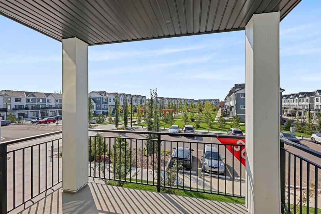 MLS® A2255356 - Unit #216 255 Les Jardins Park SE in Douglasdale/Glen Calgary, Residential