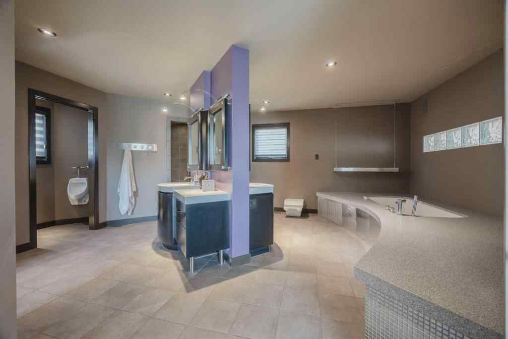 MLS® A2255360 - 43 Westbluff Place  in Springbank Rural Rocky View County, Residential