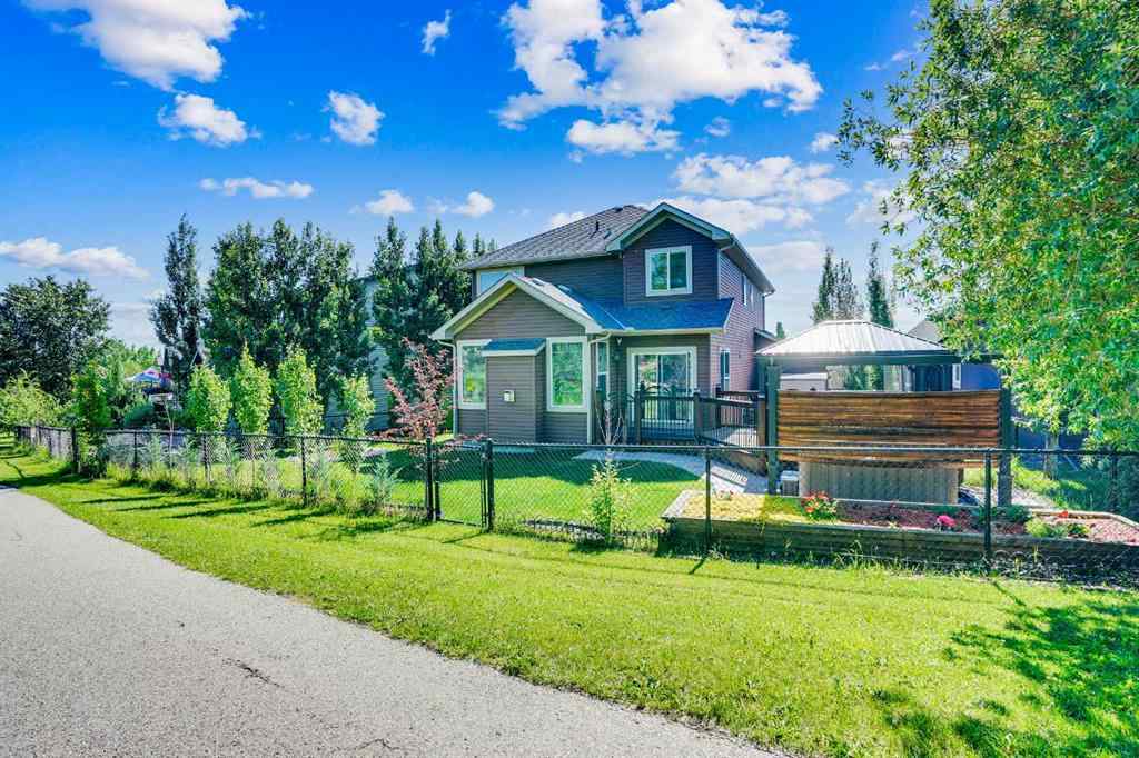MLS® A2255362 - 121 magenta Crescent  in Rainbow Falls Chestermere, Residential