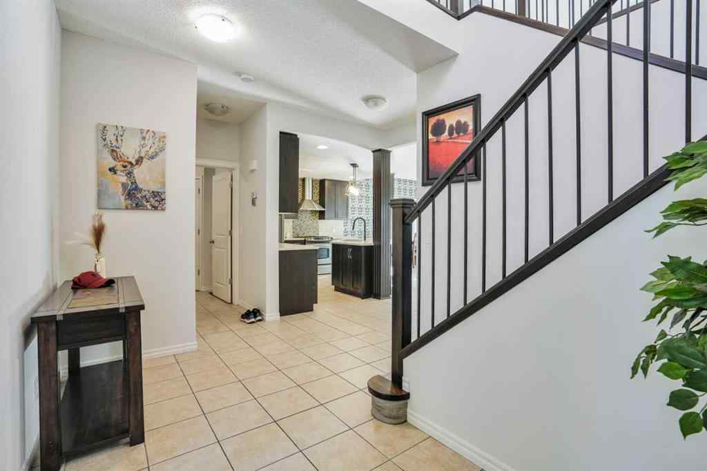 MLS® A2255362 - 121 magenta Crescent  in Rainbow Falls Chestermere, Residential