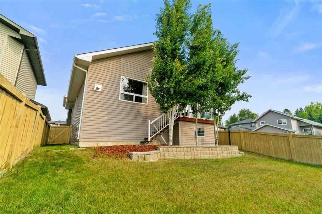 MLS® A2255367 - 8801 70 Avenue  in Countryside North Grande Prairie, Residential