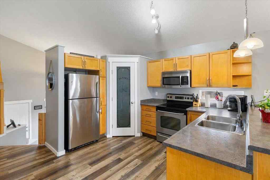 MLS® A2255367 - 8801 70 Avenue  in Countryside North Grande Prairie, Residential