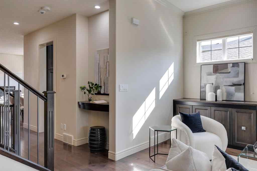 MLS® A2255369 - 1764 6 Avenue NW in Hillhurst Calgary, Residential
