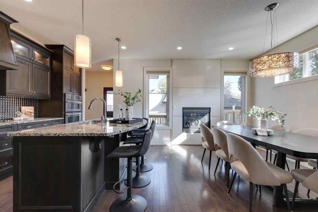 MLS® A2255369 - 1764 6 Avenue NW in Hillhurst Calgary, Residential