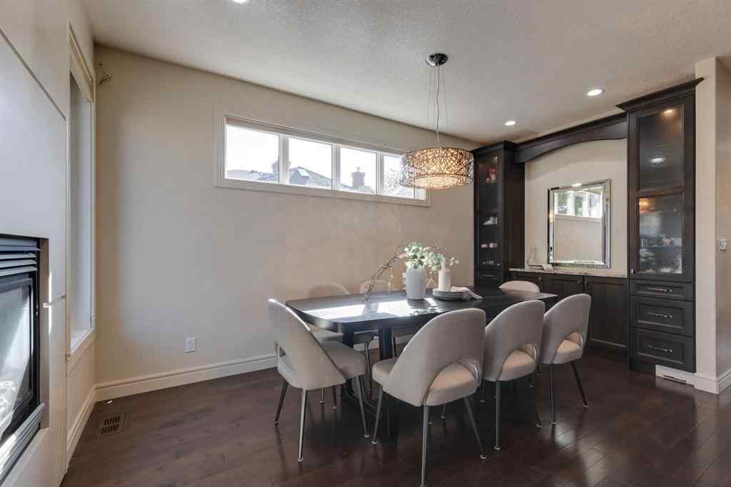 MLS® A2255369 - 1764 6 Avenue NW in Hillhurst Calgary, Residential