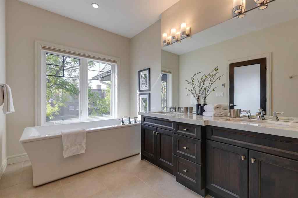 MLS® A2255369 - 1764 6 Avenue NW in Hillhurst Calgary, Residential