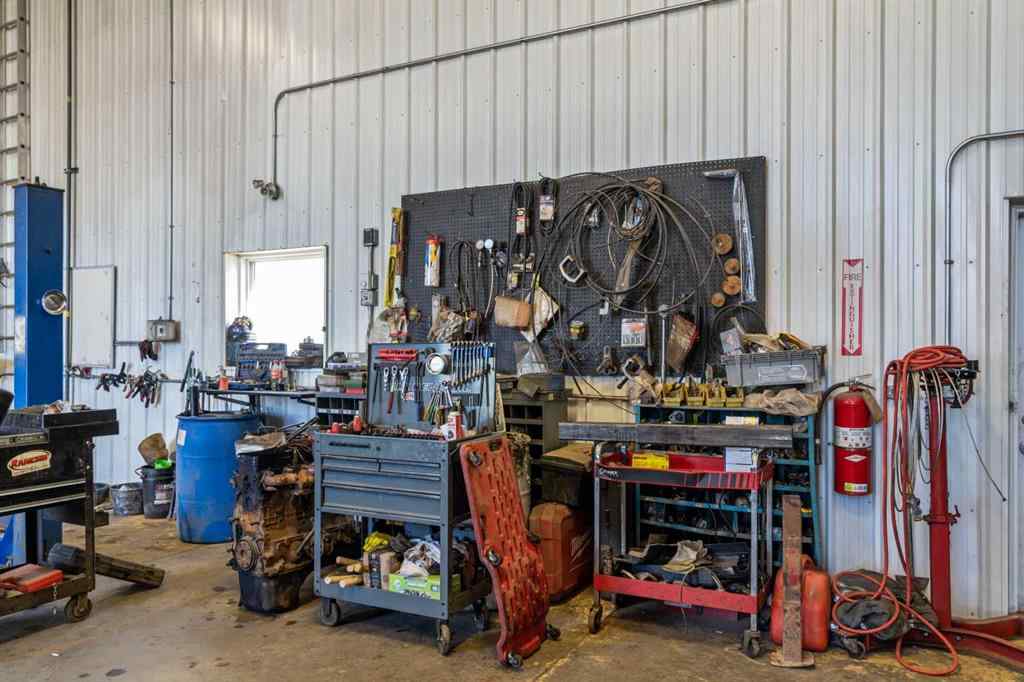 MLS® A2255372 - 81 Barstow Street  in NONE Carseland, Commercial