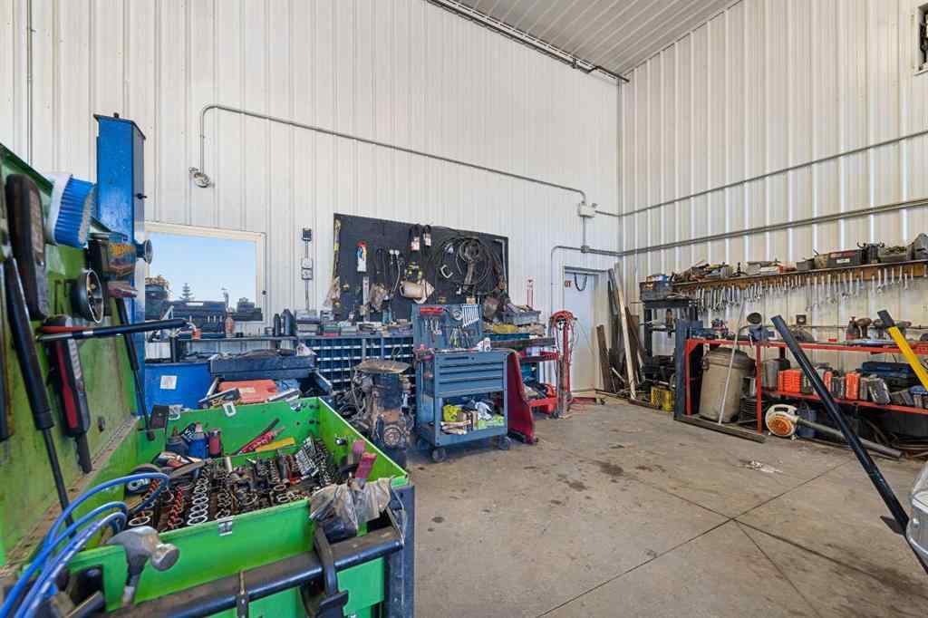 MLS® A2255372 - 81 Barstow Street  in NONE Carseland, Commercial