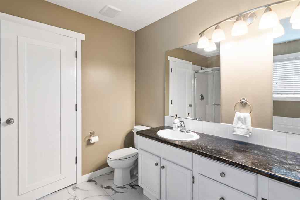 MLS® A2255373 - 5215 55 Avenue  in NONE Eckville, Residential