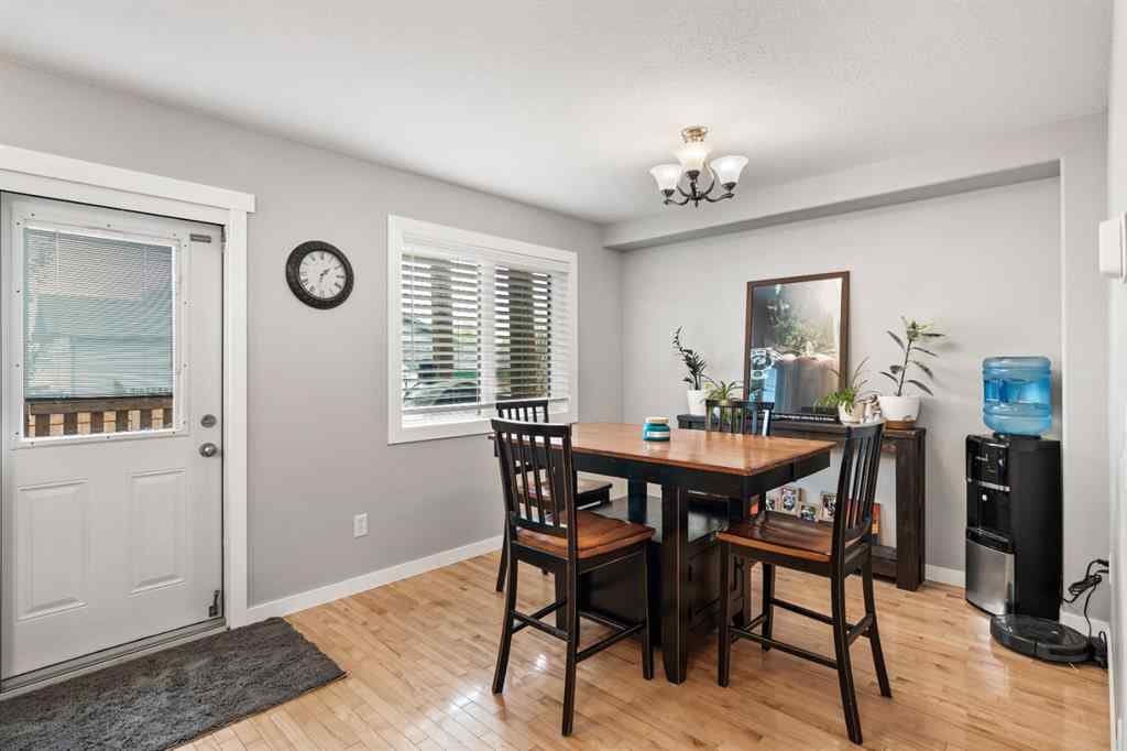 MLS® A2255373 - 5215 55 Avenue  in NONE Eckville, Residential