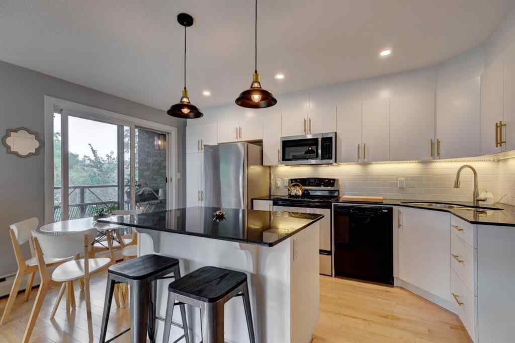 MLS® A2255375 - Unit #302 534 22 Avenue SW in Cliff Bungalow Calgary, Residential