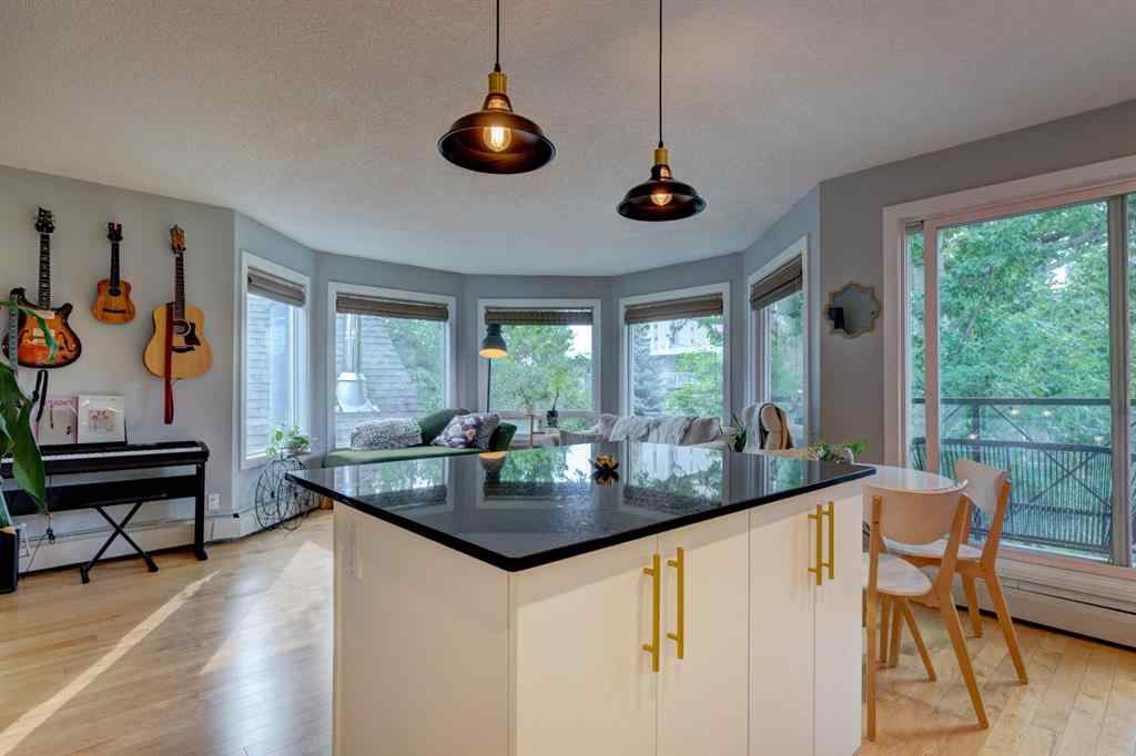 MLS® A2255375 - Unit #302 534 22 Avenue SW in Cliff Bungalow Calgary, Residential