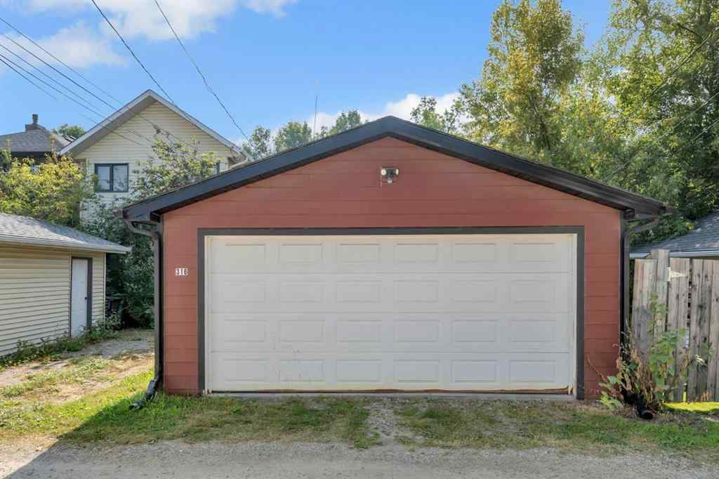 MLS® A2255381 - 316 8 Avenue NE in Crescent Heights Calgary, Residential
