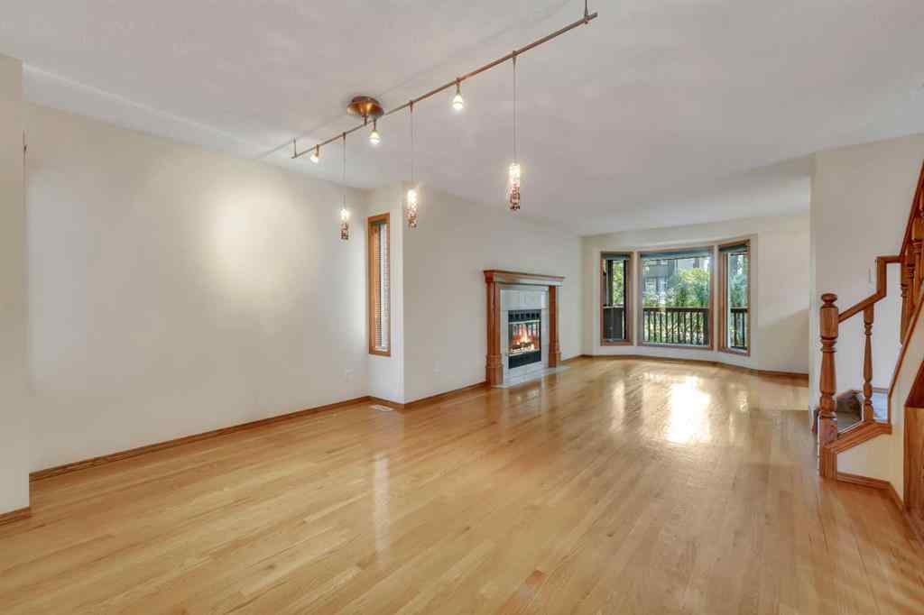 MLS® A2255381 - 316 8 Avenue NE in Crescent Heights Calgary, Residential