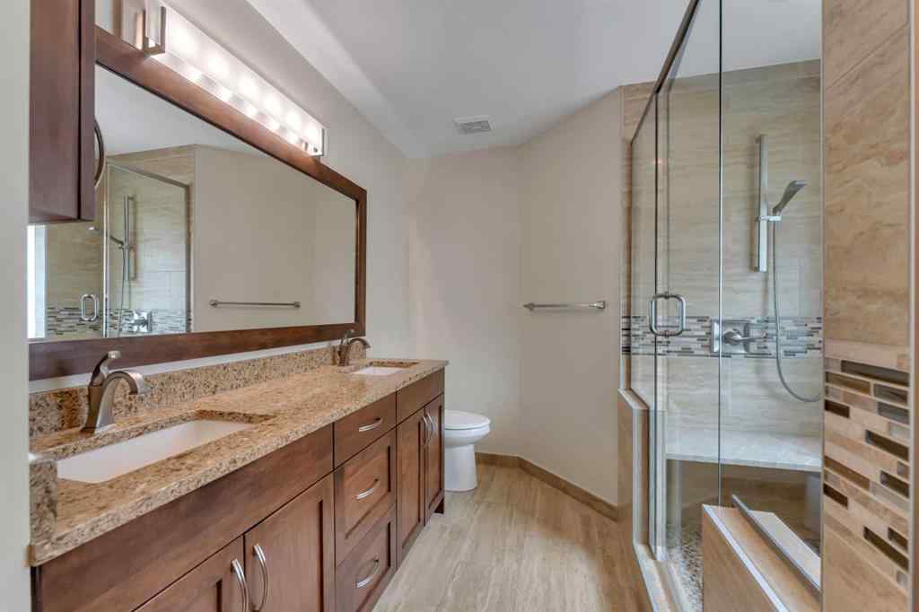 MLS® A2255381 - 316 8 Avenue NE in Crescent Heights Calgary, Residential