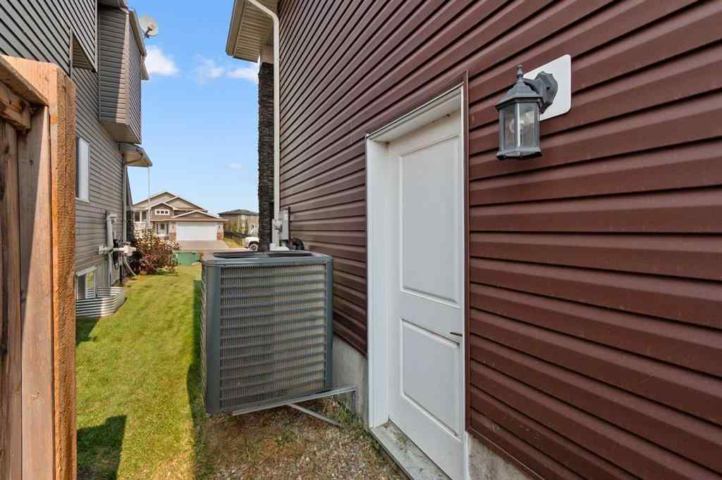 MLS® A2255384 - 1535 Idaho Street  in NONE Carstairs, Residential