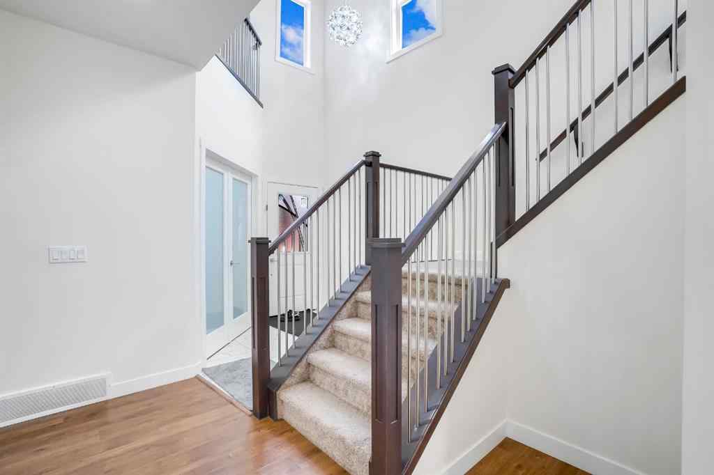 MLS® A2255385 - 353 Nolanhurst Crescent NW in Nolan Hill Calgary, Residential