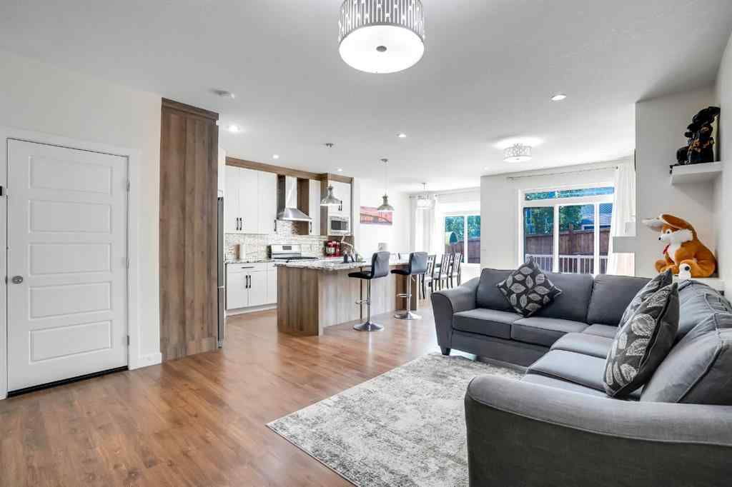 MLS® A2255385 - 353 Nolanhurst Crescent NW in Nolan Hill Calgary, Residential
