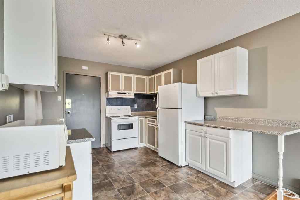 MLS® A2255387 - Unit #307 7 Clearwater Crescent  in Downtown Fort McMurray, Residential