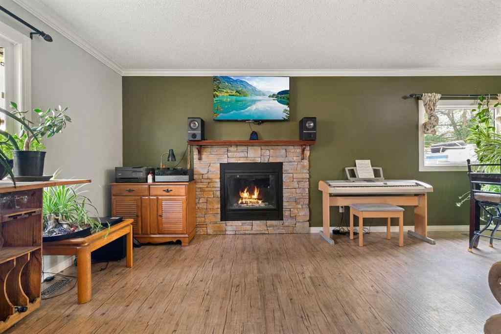 MLS® A2255388 - 9845 Prairie Road  in South Patterson Place Grande Prairie, Residential