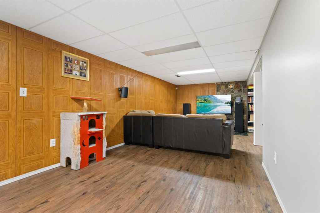 MLS® A2255388 - 9845 Prairie Road  in South Patterson Place Grande Prairie, Residential