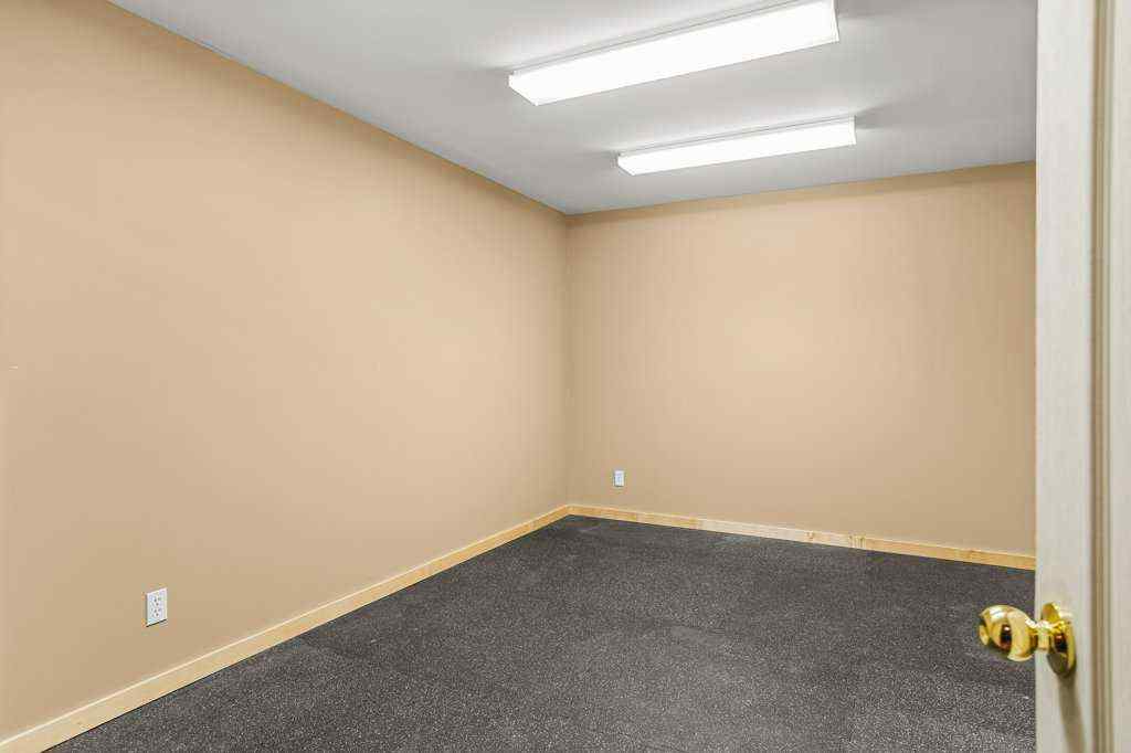 MLS® A2255390 - 18 Canyon Road  in Canyon Ridge Canmore, Residential