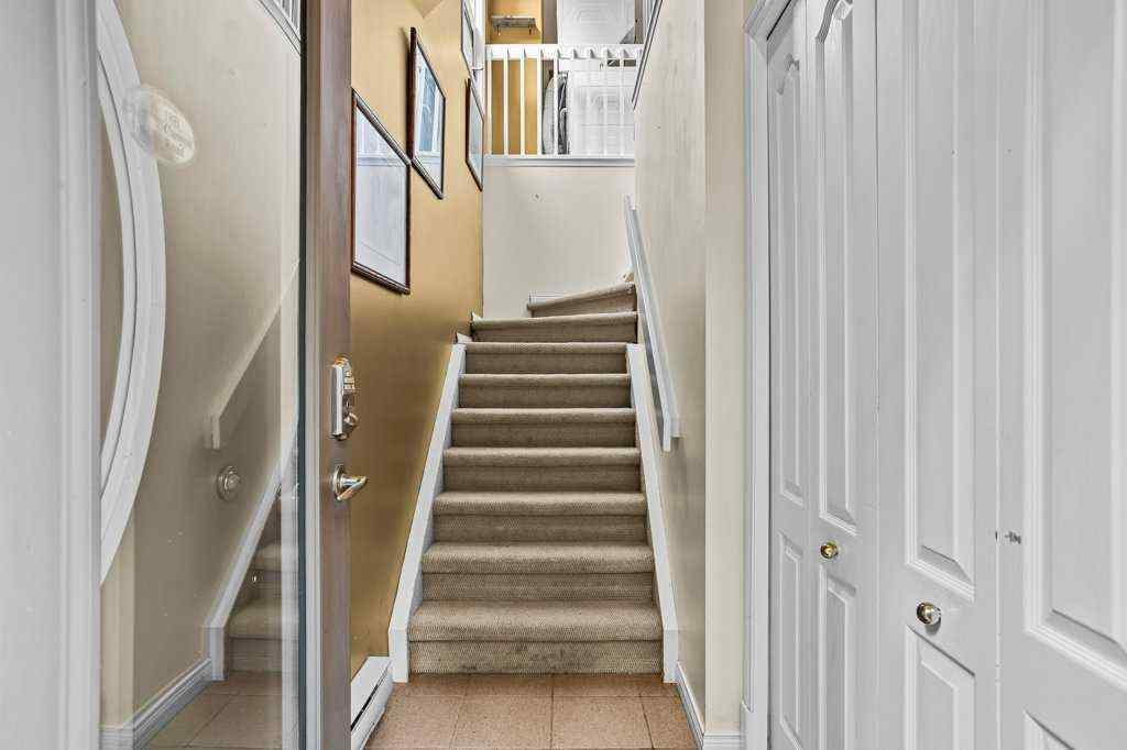 MLS® A2255390 - 18 Canyon Road  in Canyon Ridge Canmore, Residential