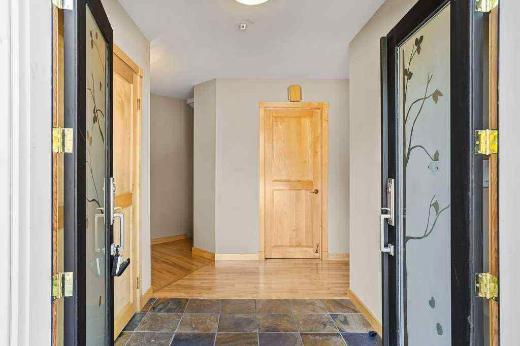 MLS® A2255390 - 18 Canyon Road  in Canyon Ridge Canmore, Residential