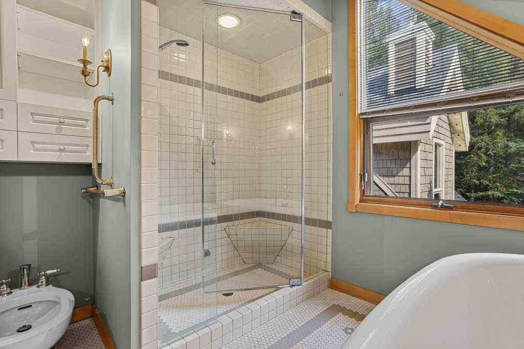MLS® A2255390 - 18 Canyon Road  in Canyon Ridge Canmore, Residential