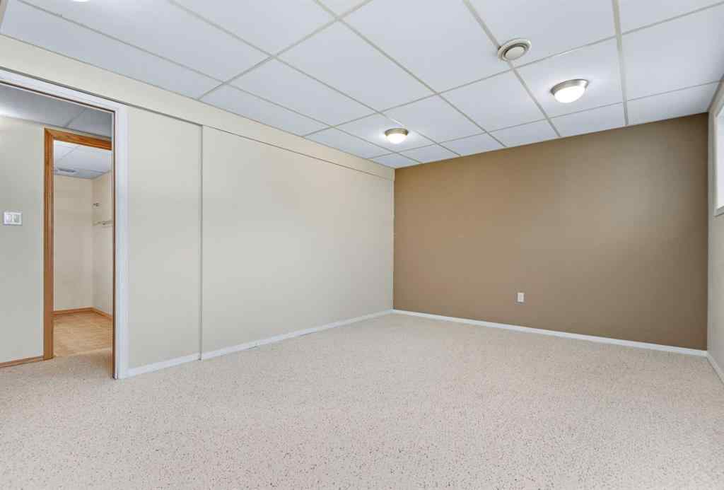 MLS® A2255391 - 5335 56 Street  in NONE Rocky Mountain House, Residential