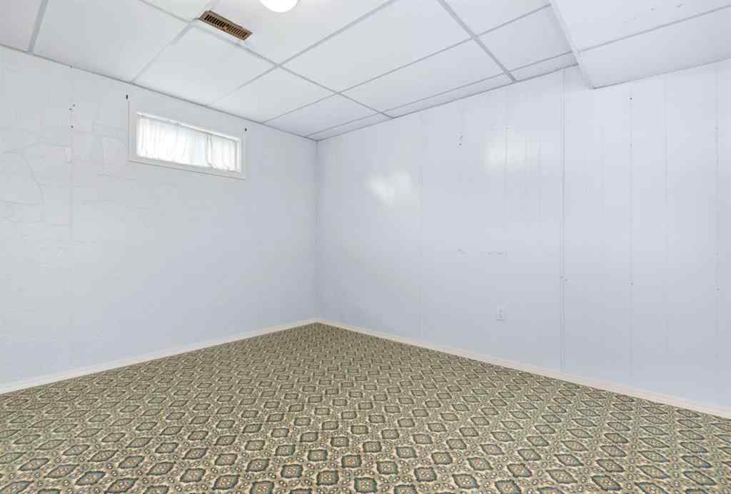 MLS® A2255391 - 5335 56 Street  in NONE Rocky Mountain House, Residential