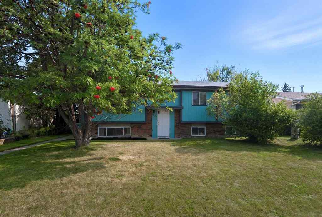 MLS® A2255391 - 5335 56 Street  in NONE Rocky Mountain House, Residential