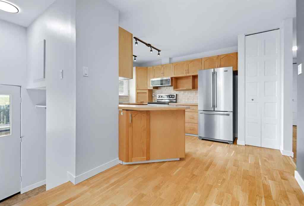 MLS® A2255391 - 5335 56 Street  in NONE Rocky Mountain House, Residential