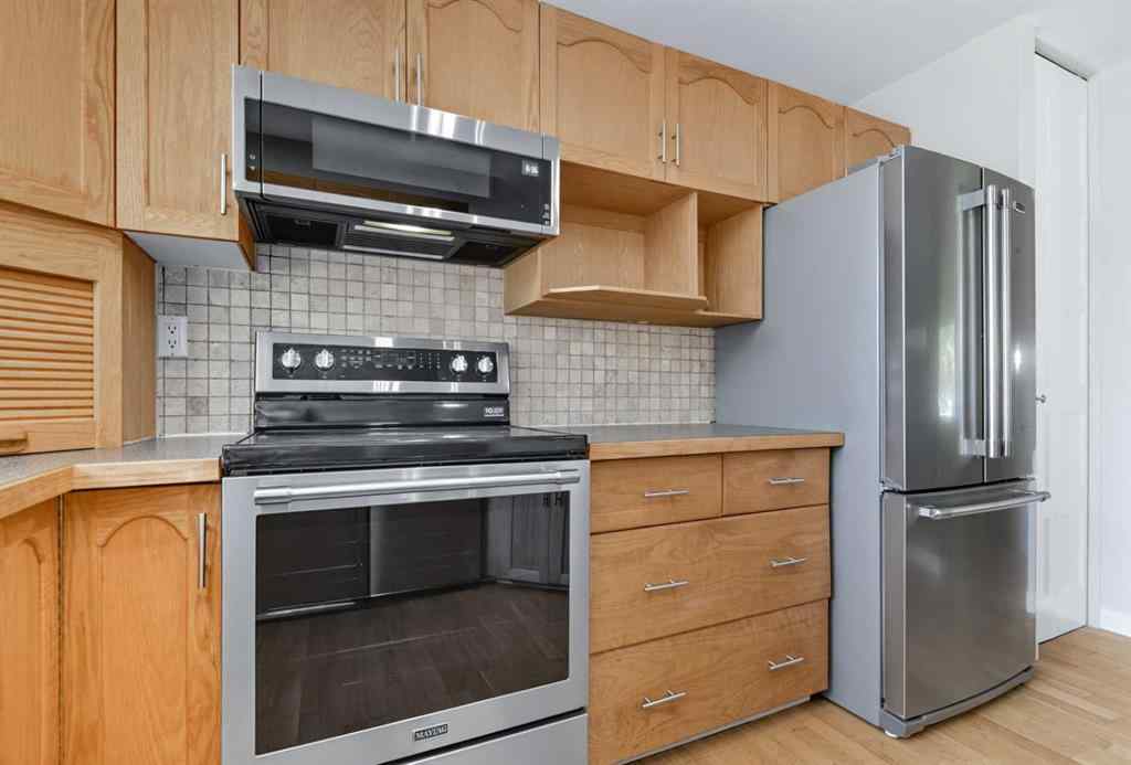 MLS® A2255391 - 5335 56 Street  in NONE Rocky Mountain House, Residential