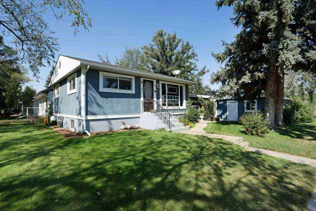 MLS® A2255392 - 4 spruce Avenue W in Sunnylea Brooks, Residential