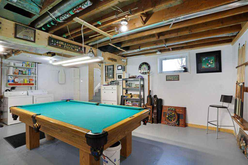 MLS® A2255392 - 4 spruce Avenue W in Sunnylea Brooks, Residential