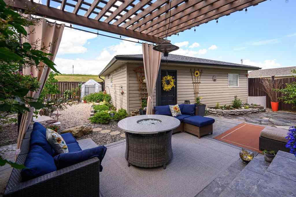 MLS® A2255400 - 162 Citadel Mesa Close NW in Citadel Calgary, Residential