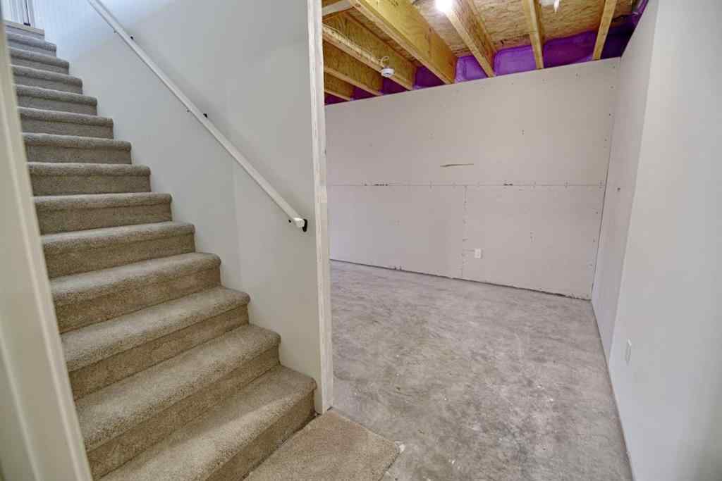 MLS® A2255402 - 425 Pensacola Road  in NONE Enchant, Residential
