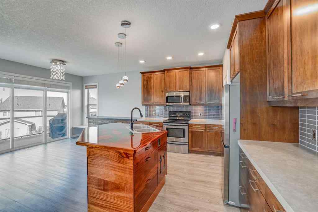 MLS® A2255406 - 129 Pantego Bay NW in Panorama Hills Calgary, Residential