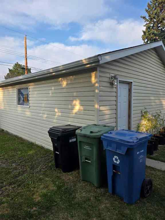 MLS® A2255407 - 5112 Maryvale Drive NE in Marlborough Calgary, Residential