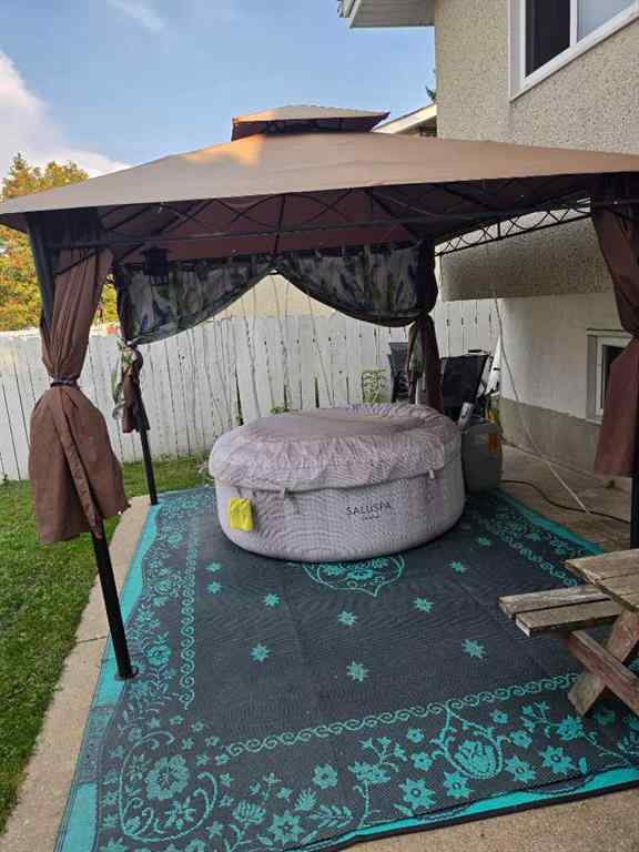 MLS® A2255407 - 5112 Maryvale Drive NE in Marlborough Calgary, Residential