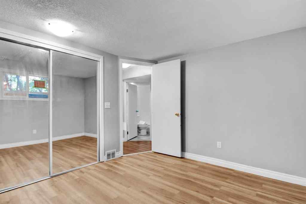 MLS® A2255408 - 516 32 Avenue NE in Winston Heights/Mountview Calgary, Residential