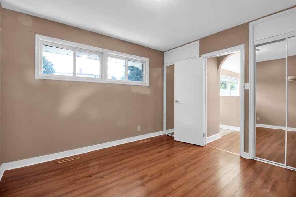 MLS® A2255408 - 516 32 Avenue NE in Winston Heights/Mountview Calgary, Residential