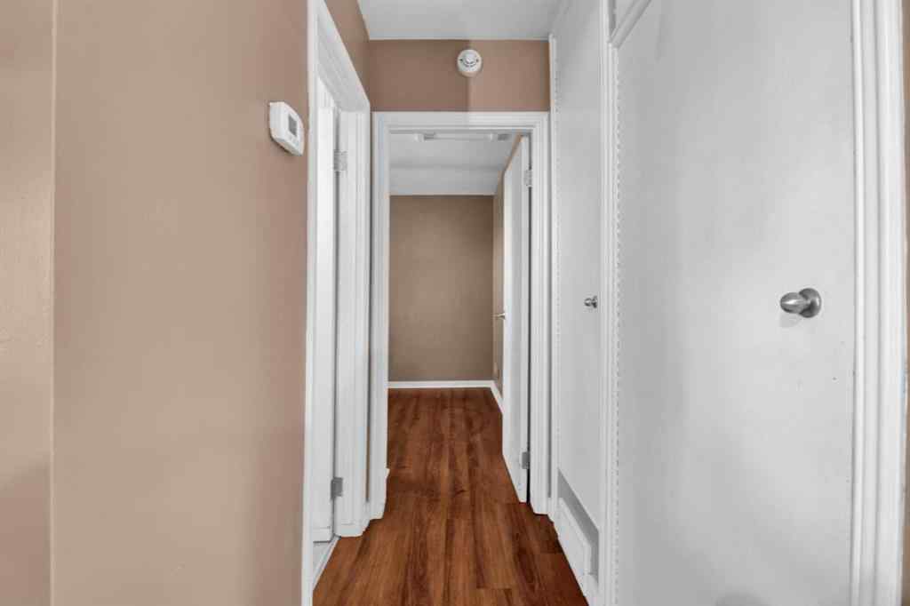 MLS® A2255408 - 516 32 Avenue NE in Winston Heights/Mountview Calgary, Residential