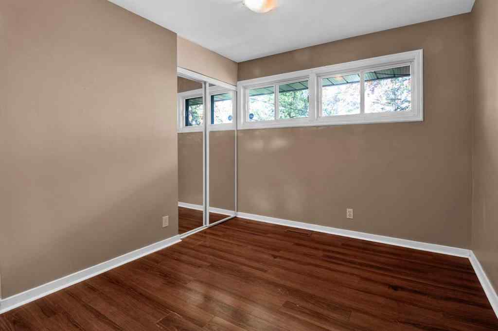 MLS® A2255408 - 516 32 Avenue NE in Winston Heights/Mountview Calgary, Residential