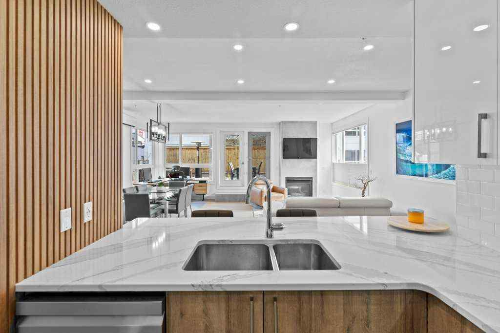MLS® A2255413 - Unit #307 1000 Centre Avenue NE in Bridgeland/Riverside Calgary, Residential
