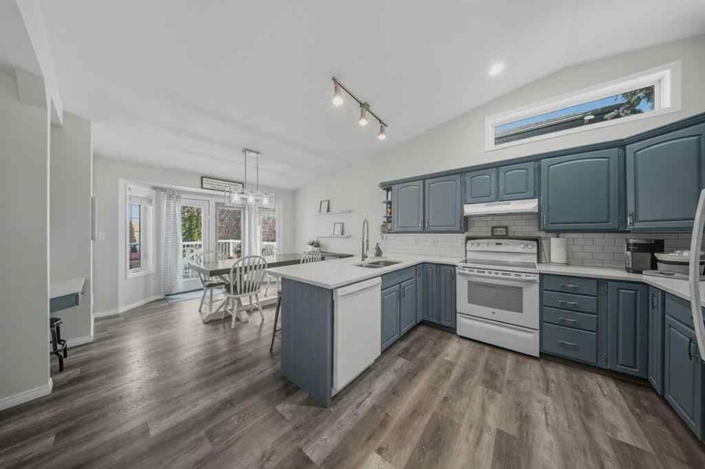 MLS® A2255415 - 105 Darling Crescent  in Devonshire Red Deer, Residential
