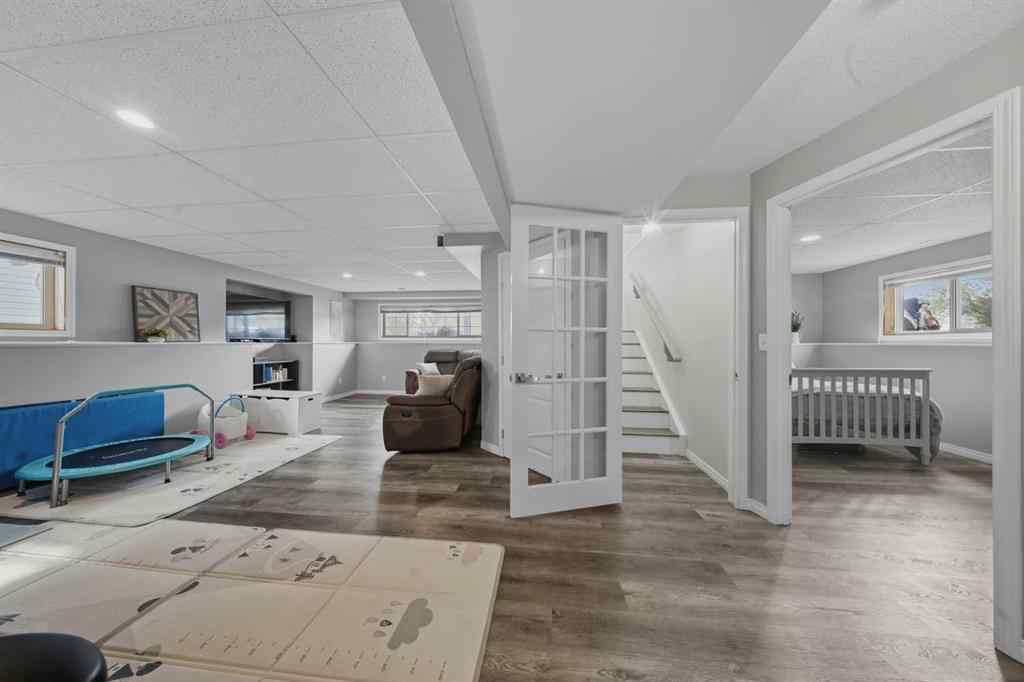 MLS® A2255415 - 105 Darling Crescent  in Devonshire Red Deer, Residential